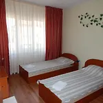 Balabanovata Kashta 2*