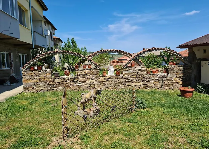 招待所 Balabanovata Kashta 2*